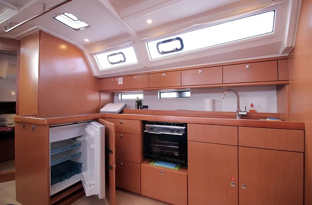 Bavaria Cruiser 46 Lucy Ball - Yachtcharter Mallorca