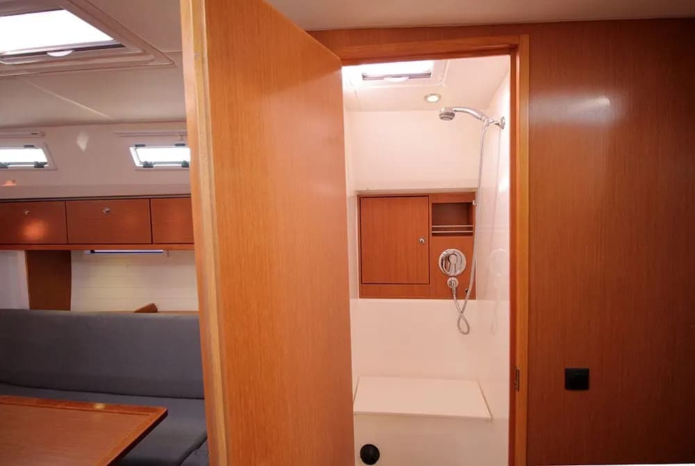 Bavaria Cruiser 50 Leonis - Yachtcharter Mallorca