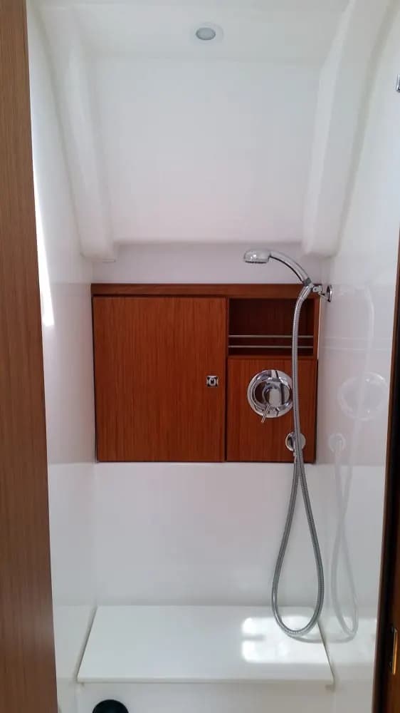 Bavaria Cruiser 51 Firewall - Yachtcharter Mallorca